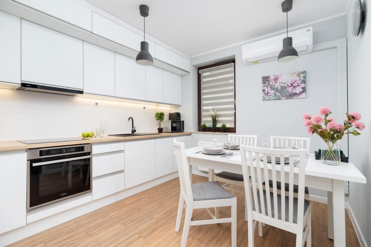 Apartments Cystersow Cracow By Noclegi Renters Краков Экстерьер фото